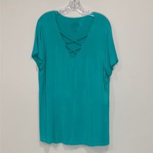 Torrid Super Soft Knit Top. Size 2 (2X)